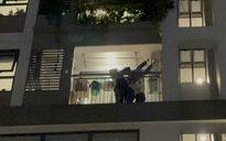 CLIP: Nam thanh niên định nhảy lầu ở chung cư Q7 Boulevard