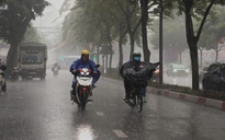 Dự báo thời tiết hôm nay, 4-12: Một số phường, xã ở TPHCM có mưa, dông kèm sét