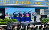 Bộ đội tên lửa truyền lửa cho học sinh