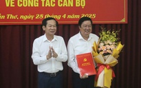 Phát biểu xúc động của Chủ tịch HĐND TP Cần Thơ khi nhận quyết định nghỉ hưu