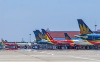 42,5% chuyến bay bị delay trong tháng 4