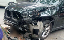 Xe ô tô BMW va chạm xe máy, cô gái 18 tuổi bị đứt lìa chân phải
