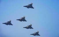 Pakistan tuyên bố bắn hạ máy bay chiến đấu "khủng", Ấn Độ chưa lên tiếng