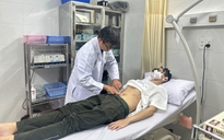 "Nghiện" game, chàng trai 19 tuổi bị thủng dạ dày