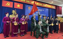 Hát then, múa gáo dừa đầy cảm xúc trong ngày họp mặt khối các nhà báo cao tuổi TP HCM