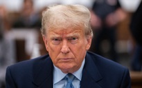 Tổng thống Donald Trump tuyên bố “chúng tôi kiểm soát hoàn toàn bầu trời Iran”