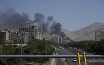Lo lắng dồn về eo biển Hormuz