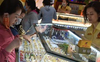 Giá vàng hôm nay, 25-6: Sụt giảm rất mạnh