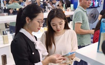 "Đối tượng buôn hàng giả qua mạng trốn biệt tăm, đến kiểm tra thấy mỗi bàn ghế"