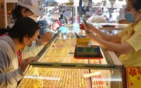 Giá vàng hôm nay, 1-7: Tiếp tục tăng vọt