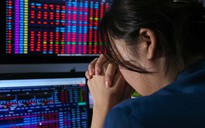 VN-Index lập đỉnh, tài khoản chứng khoán nhiều nhà đầu tư vẫn "chưa về bờ"