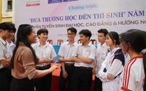 Ngược xuôi "Đưa trường học đến thí sinh"