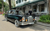 Mercedes-Benz mang xe cổ gần 70 năm tuổi trưng bày tại TP HCM