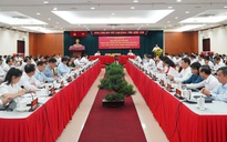 Đặt nền móng nhân sự và thể chế