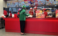 Muôn mặt nghề giao hàng (*): Cần mở rộng mạng lưới an sinh
