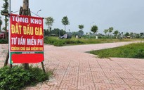 Tập trung bình ổn giá đất
