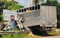 Tai nạn liên hoàn giữa 3 xe ô tô, một người bị thương