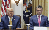 Tổng thống Donald Trump phê duyệt gởi vũ khí cho Ukraine