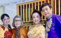 NSƯT Diệu Hiền xúc động tái ngộ CLB Hoa Lan Trắng trong đêm văn nghệ thiện nguyện