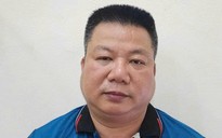 Khởi tố, bắt tạm giam tài xế đi vào làn khẩn cấp, rút chìa khóa xe khách