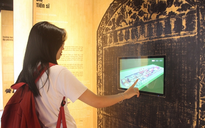 Du lịch bằng những "cái chạm"