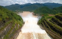 Ứng phó bão số 5, hồ chứa nước lớn nhất Thanh Hóa xả lũ