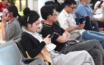 Người dân TP HCM đổ xô về quê nghỉ lễ 2-9, giao thông hỗn loạn