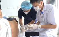 Đi khám vì đau đầu, ba người cùng nhiễm ký sinh trùng từ thú cưng