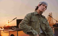 Fan Việt "rần rần" khi chuyên trang âm nhạc Pitchfork cho điểm album Việt