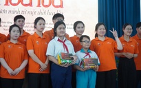 Sinh viên gây quỹ, sửa nhà cho cựu chiến binh