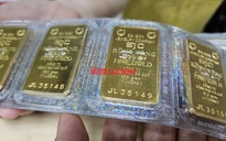Giá vàng miếng SJC lập đỉnh, nhiều người vẫn "chịu chi" mua vào