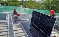 Nở rộ lắp điện mặt trời mái nhà, quảng cáo tiền điện 4 triệu giảm còn 100 ngàn đồng/tháng