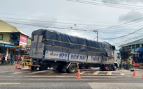 Vụ xe tải lao vào chợ: Khởi tố, bắt giam tài xế