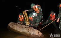 Xử lý 2 quả bom nặng hơn 1 tấn gần cầu Long Biên