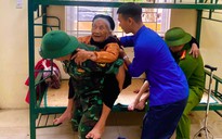Công an phối hợp sơ tán gần 6.500 người dân tới nơi tránh bão số 10 Bualoi