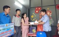 Liên đoàn Lao động TP HCM hỗ trợ gia đình đoàn viên nghiệp đoàn đặc biệt khó khăn