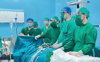 Lần đầu tiên ca phẫu thuật nội soi được thực hiện thành công tại Côn Đảo