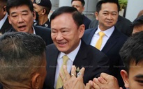 Rời Thái Lan trước phán quyết, liệu ông Thaksin có quay về?