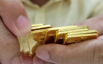 Giá vàng SJC sát mốc 160 triệu đồng/lượng, nhiều người vẫn hỏi mua