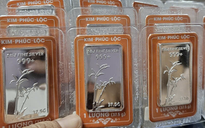 Giá bạc hôm nay 12-1: Không chỉ vàng, bạc cũng gây bất ngờ