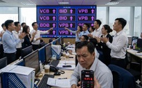 Những cổ phiếu ngân hàng, chứng khoán được nước ngoài mua mạnh nhất ngày 12-1