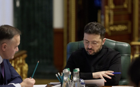 Nga lắc đầu về lệnh ngừng bắn, Ukraine ban bố tình trạng khẩn cấp