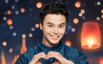 NSƯT Võ Minh Lâm ngồi ghế nóng cuộc thi "Việt điệu trăng thanh"