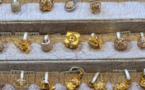 Giá vàng hôm nay 22-1: Tăng vọt lập đỉnh rồi bất ngờ lao dốc mạnh