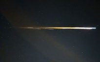 Vật thể "rơi tự do" từ vũ trụ gây tiếng nổ siêu thanh