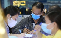 Sáng 27-1, giá vàng miếng SJC, vàng nhẫn neo ở vùng đỉnh