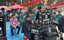 TikToker sở hữu 1,6 triệu follower chuyên cắt tóc cho sao Việt là ai?