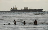 Mỹ gửi thông điệp cứng rắn tới các "ông lớn" dầu khí, liên quan tình hình Venezuela