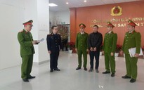 Trộn chất cấm có khả năng gây ung thư cao vào riềng xay bán người dân chế biến thức ăn