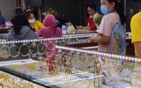 Giá vàng hôm nay 13-2: Giảm thẳng đứng